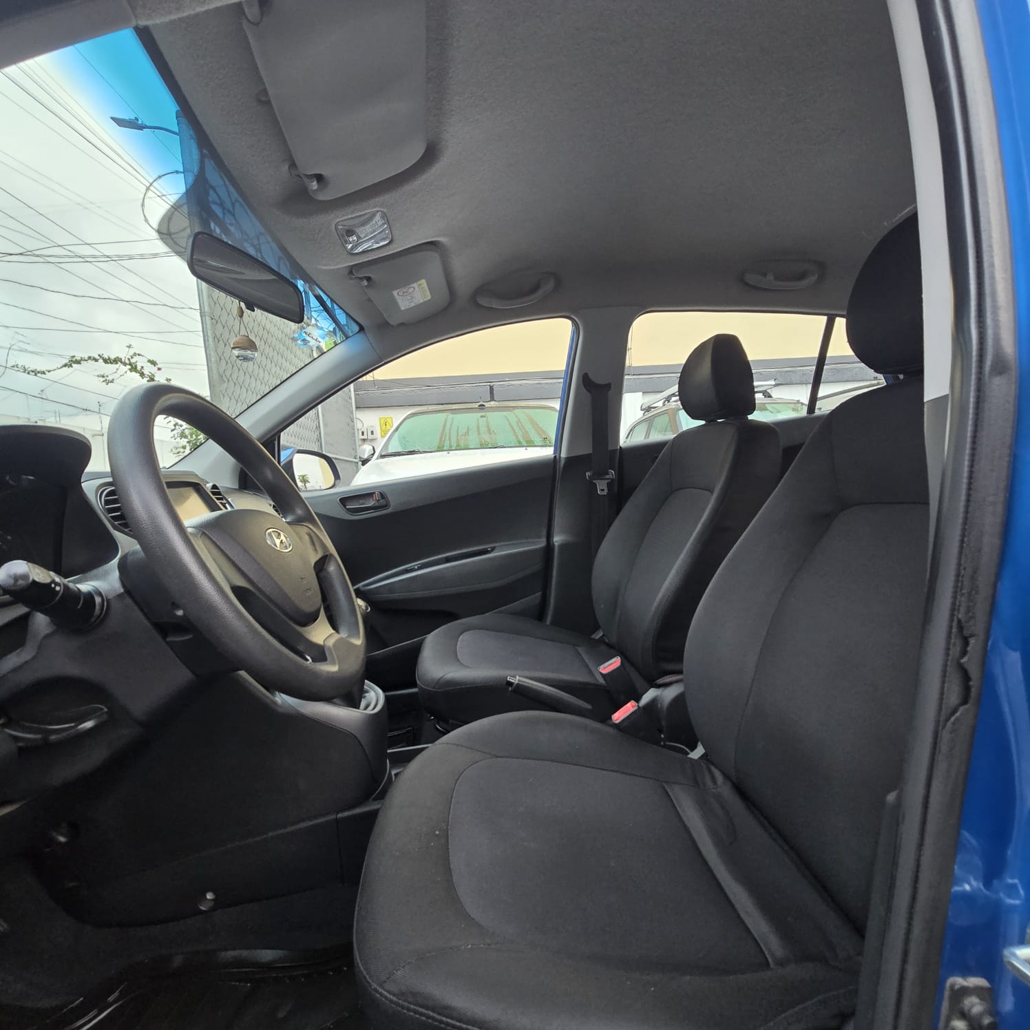 HYUNDAI GRAND I10 2018 - Image 8