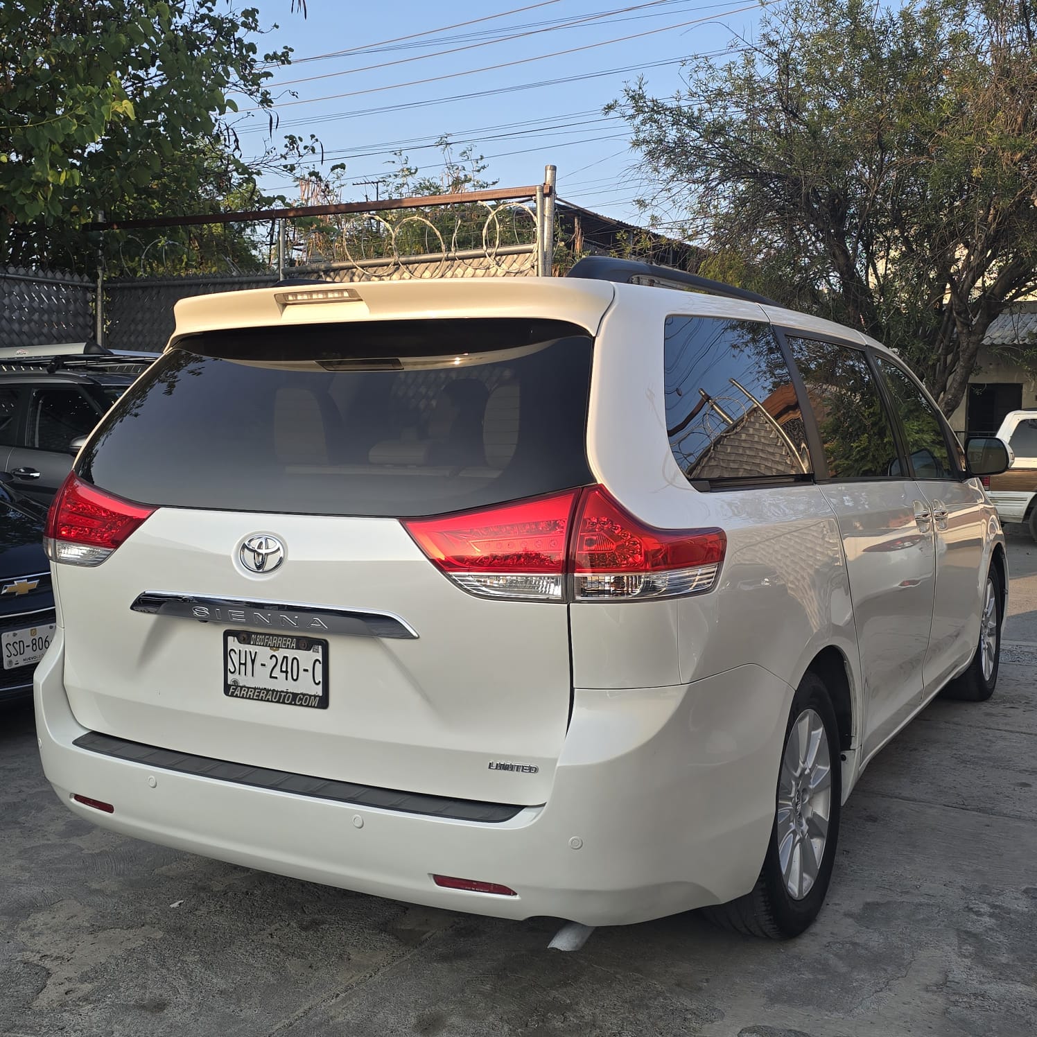 TOYOTA SIENNA LIMITED 2014 - Imagen 4