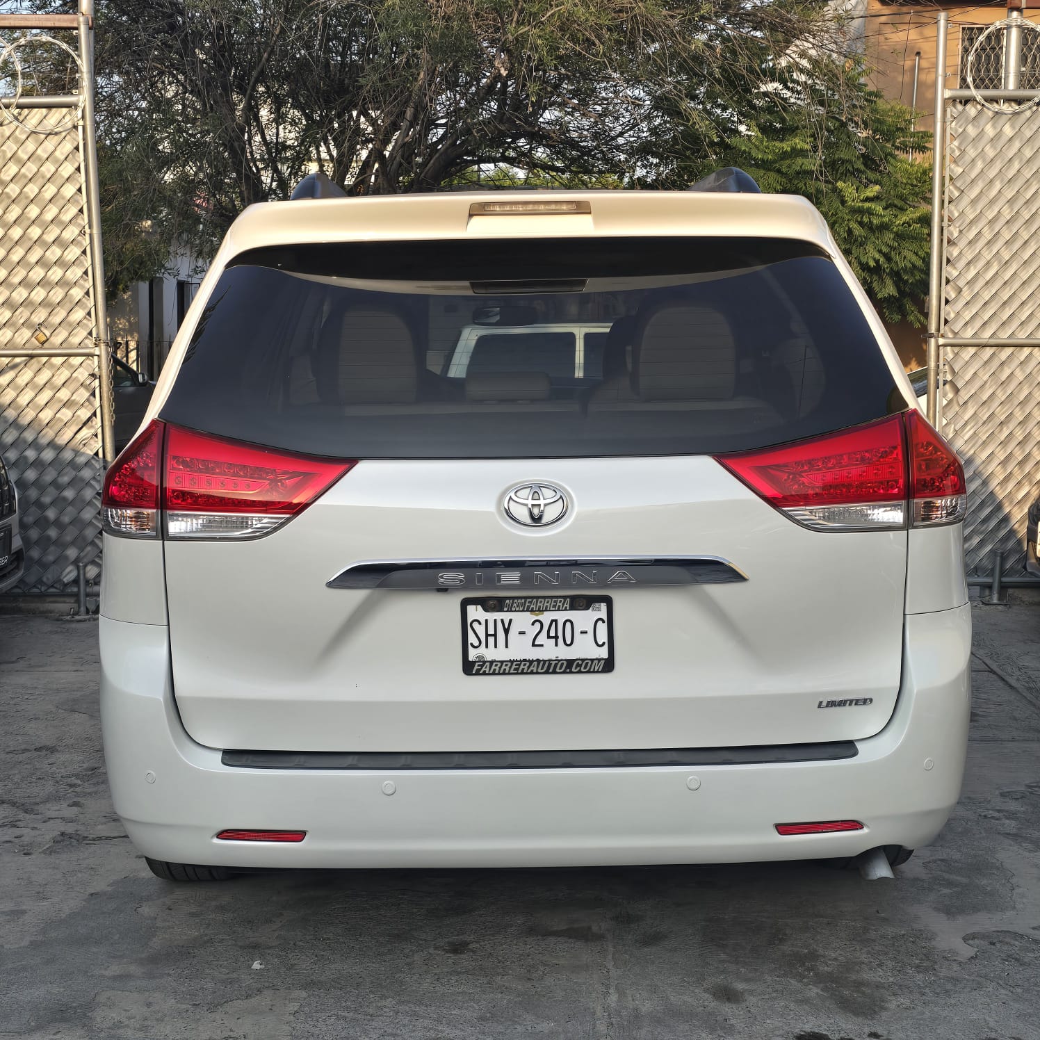 TOYOTA SIENNA LIMITED 2014 - Imagen 6