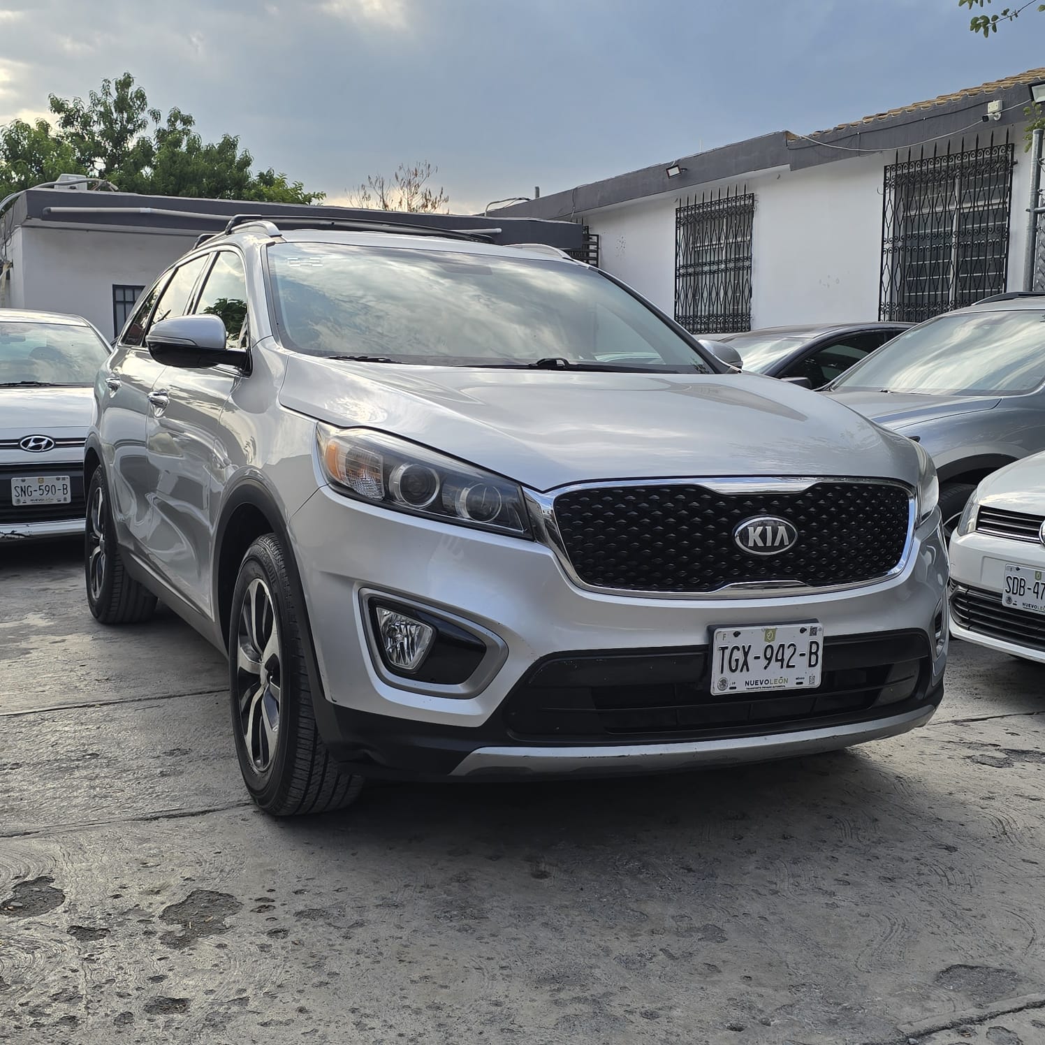 KIA SORENTO EX 2016 - Image 3