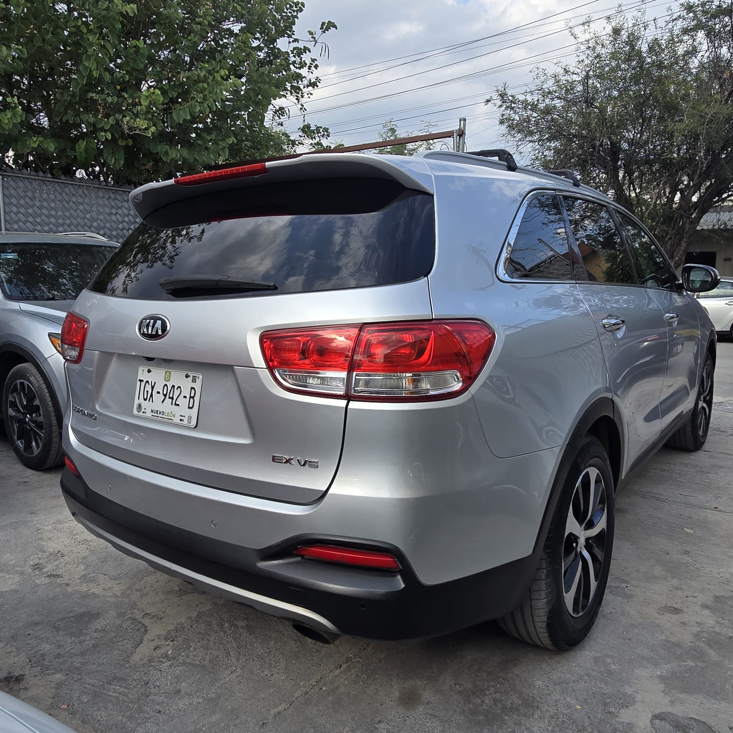 KIA SORENTO EX 2016 - Image 6