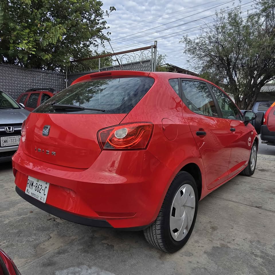 SEAT IBIZA 2014 - Imagen 4